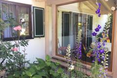 Überdachte Terrasse - Seitenansicht